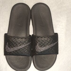 Nike Black Slide Sandals, Men's 7, Like New